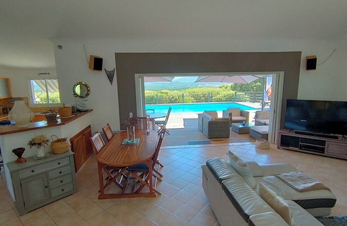 San-Gavino-di-Carbini Villa | Villa with private pool and panoramic sea and mountain views