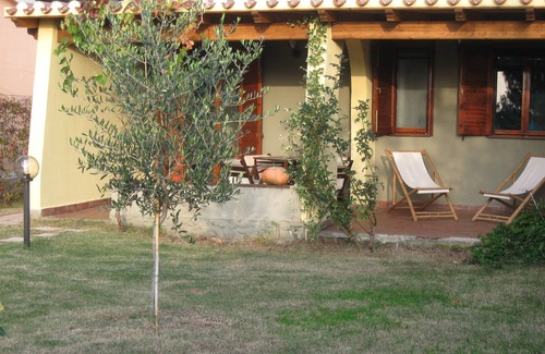 Geremeas Villa | Villa with garden 20 meters from the beach