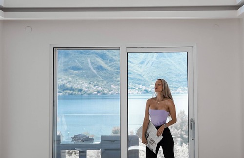 Dobrota Villa | Villa with infinity pool and views of the sea and the Bay of Kotor