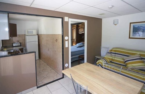 Sorede Apartment | Villa with magnificent views of the Albères and Mount Canigou