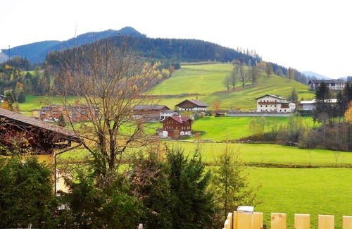 Werfenweng Apartment | Villa with mountain views