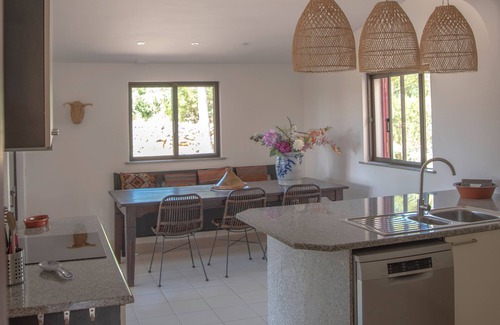 Faro Villa | Villa With New Private Pool (2021) Sleeps 8/Free WiFi available!
