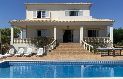 Lagoa e Carvoeiro Villa | Villa With Private Pool And Distant Sea And Mountain Views