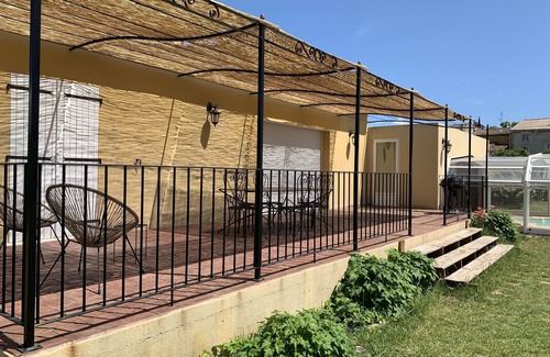 Villes-sur-Auzon Villa | Villa with pool near Bedoin