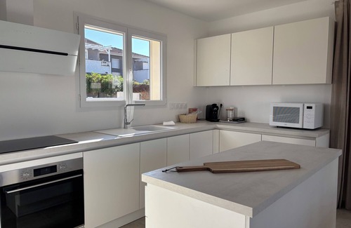 Ghisonaccia Villa | Villa with pool - 3 bedrooms- 2 bathrooms- Ghisonaccia (5min from the beach)