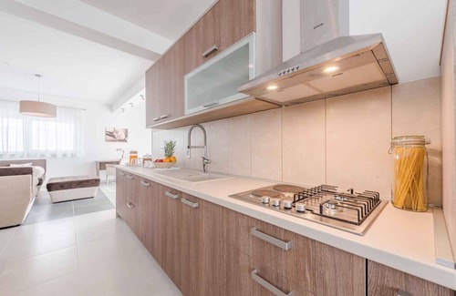 Debeljak Villa | Villa with pool and air conditioning