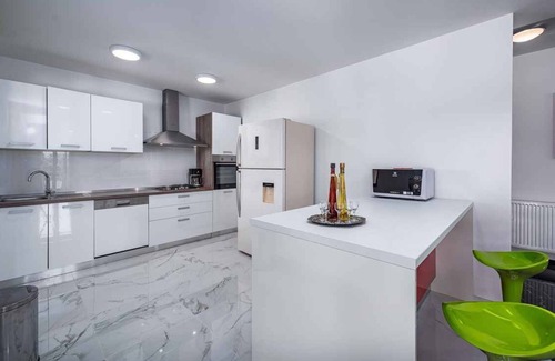 Karojba Villa | Villa with pool and WIFI