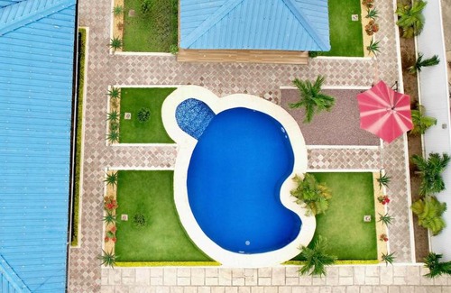 Brazzaville Villa | Villa with Pool in Brazzaville