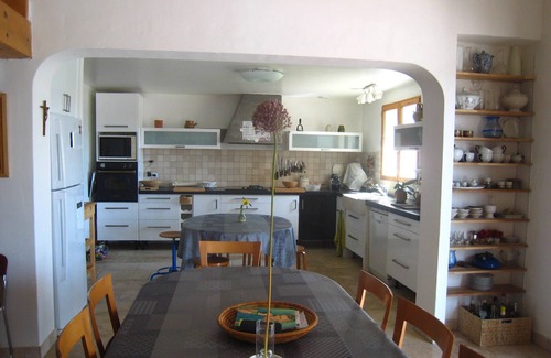 Pelissanne Villa | Villa with pool in Pélissanne, 25 km AIX en PROVENCE, 45 km ARLES