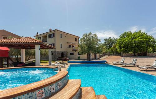 Sveti Vid Dobrinjski Villa | Villa With Pool, Jacuzzi, Sauna, Fitness, Playground & Wine Cellar