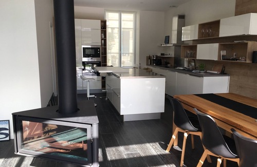 La Rochelle House | Villa with pool just a few minutes' walk from the Old Port beach