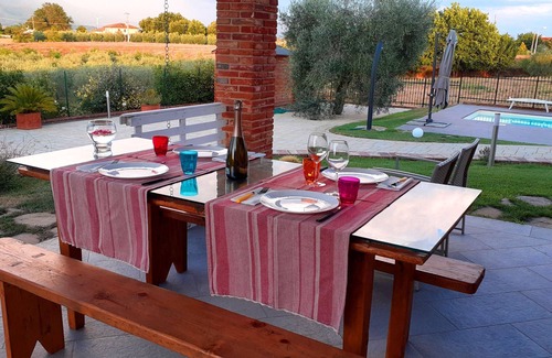 Tegoleto Villa | Villa with private pool in a quiet and panoramic position overlooking the hills between Arezzo and C