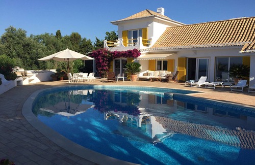 Lagos Villa | Villa With Private Pool, Tennis Court And Sea Views