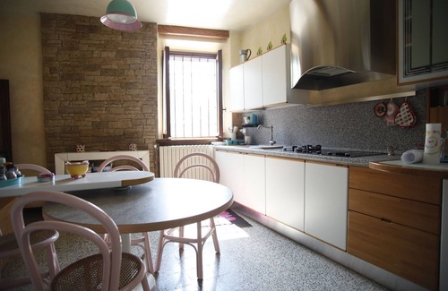 Lonate Pozzolo Villa | Villa with private pool and park max 12 people, pets not allowed.