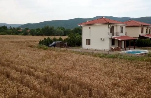 Gyulyovtsa Villa | Villa with private pool - 15 min. from Sunny Beach and sea