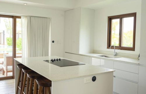 Monterrico Villa | Villa with Private Jacuzzi & breakfast included