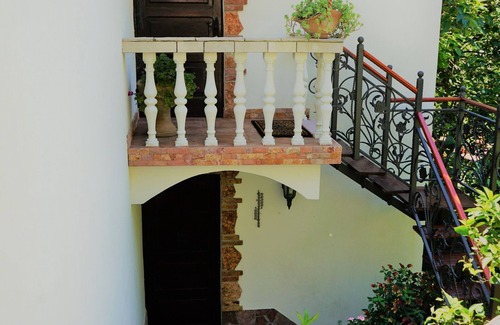 Donji Morinj Villa | Villa With Private Pool And Jacuzzi