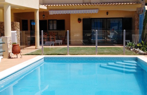 Urbanizacao dos Calicos House | Villa with Private Pool near the Center and the Beach