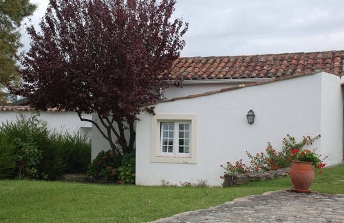 Caldas da Rainha Villa | Villa With Private Pool And Lovely Garden