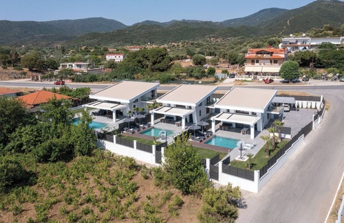 Sarti Villa | Villa with private pool in the heart of Sarti