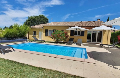 Mazan Villa | Villa with private pool in Provence 35 km from Mont Ventoux