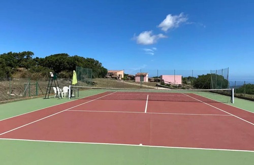 Nulvi House | Villa with private pool and tennis, with wi-fi near Castelsardo