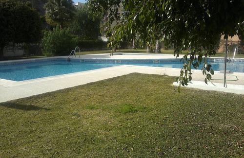 Almunecar Villa | Villa with private tropical garden of 600 m². Swimming pool and tennis