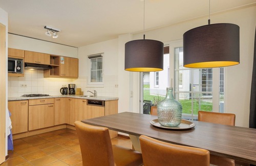 Ediger House | Villa with sauna, near golf course