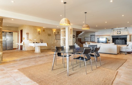 Polop Villa | Villa with sea and mountain views