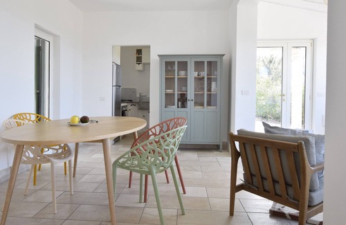 Rena Majore House | Villa with sea view and beach within walking distance