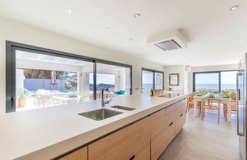 Benimeit Villa | Villa with Sea View, Wi-Fi and Air Conditioning