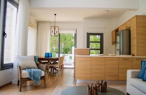 Mazotos Villa | Villa with Side Sea View