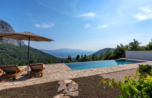 Zaostrog Villa | Villa with spectacular sea views, 2 bedrooms, swimming pool
