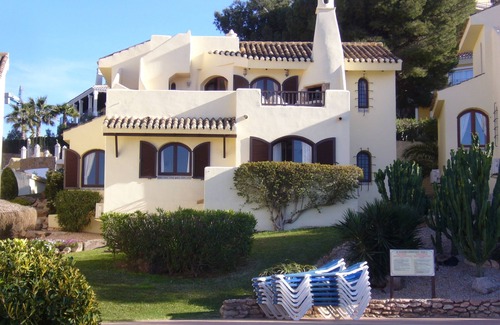 Diputacion de Rincon de San Gines Villa | Villa with stunning views,easy access to swimming pool/beautiful gardens. A/Con