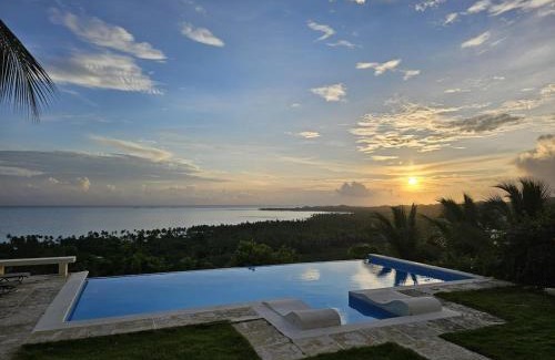 Las Terrenas Villa | Villa with Stunning Ocean View, Infinity pool