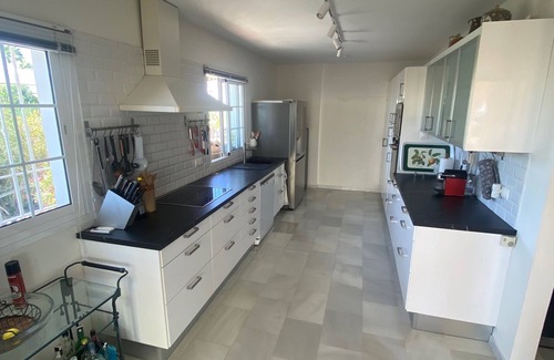 Elviria House | Villa with stunning sea views and private pool