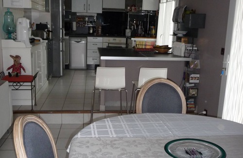 Castelnau-le-Lez Villa | VILLA WITH SWIMMING POOL MONTPELLIER/CASTELNAU. TRAM. 4 PEOPLE.