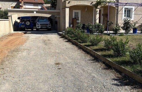 Bras-d'Asse Villa | Villa with swimming pool on 1300m2 of land in the center of the village