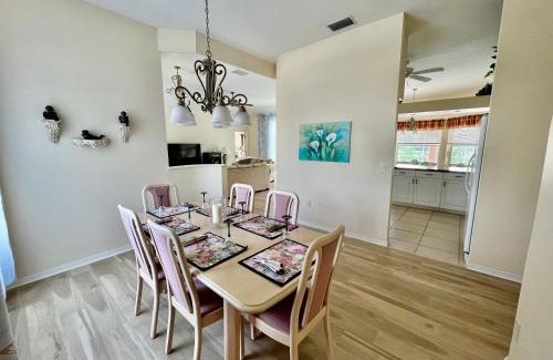 Long Meadow Villa | Villa with swimming pool & spa in quiet area