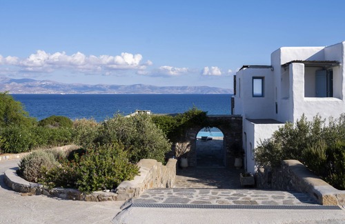 Paros Villa | Villa With Swimming Pool In Front Of Almost Private Beach