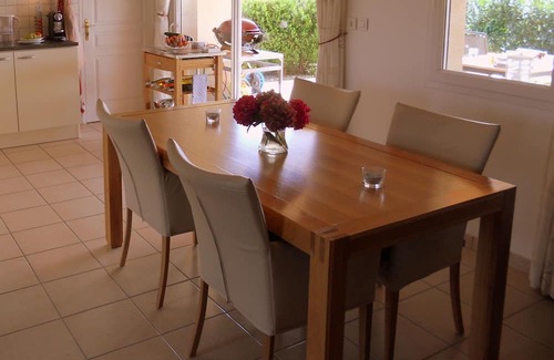 Vasles Villa | Villa with Wi-Fi, in natural surroundings