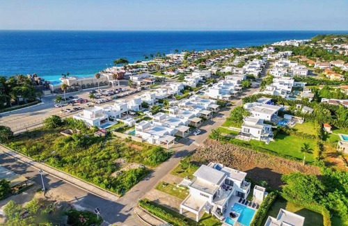 Playa Chiquita Villa | Villa Wonder 201 - Charming 3-bedroom villa with AC and WiFi in Sosúa