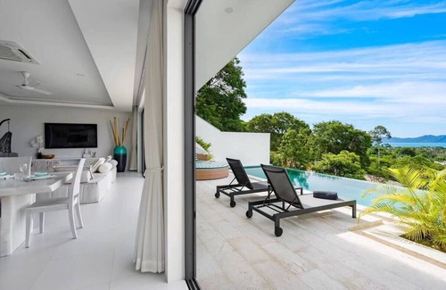 Bophut Hills Villa | [Villa X] 3 Bedrooms Luxury Modern Seaview