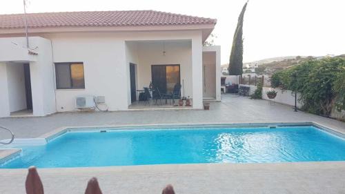 Pissouri Villa | villa yasemi