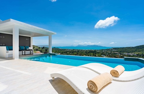 Bophut Hills Villa | Villa YINDEE by Villa For You