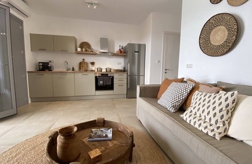 Agia Anna House | Villa Ypsilon Naxos - luxury holiday house with private pool & stunning sea view