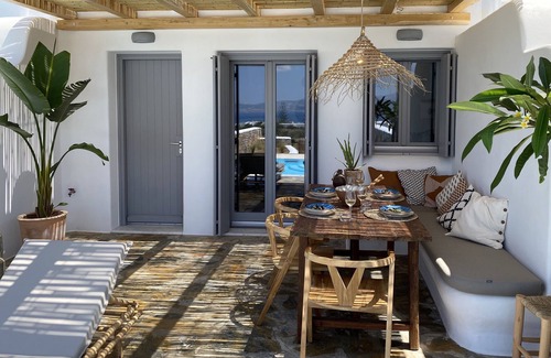 Agia Anna House | Villa Ypsilon Naxos - luxury holiday house with private pool & stunning sea view
