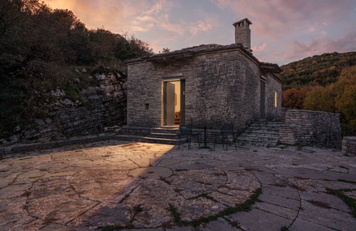 Ano Pedina House | VILLA ZAGORI/THE CRIMSON STUDIO