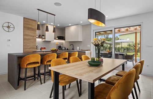 Marasi Villa | Villa Zanetta pet friendly near Poreč for 6 people with sea view & private pool