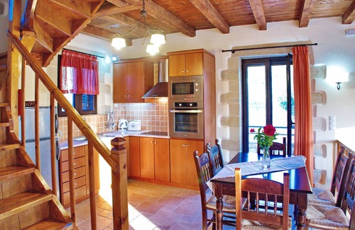 Kokkinon Khorion Villa | Villa Zara